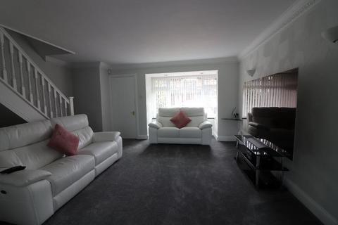 15 Emmer Green, Luton, LU2 8UH