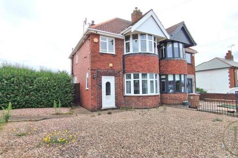 3 bedroom semi-detached house for sale, Mansfield NG18