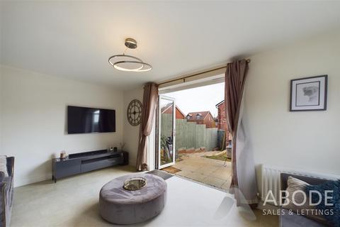 3 bedroom semi-detached house for sale, Opal Gardens, Swadlincote DE11