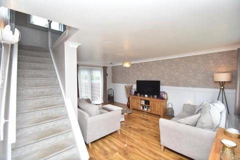 3 bedroom terraced house for sale, Doon Road, Kirkintilloch, G66 2SH