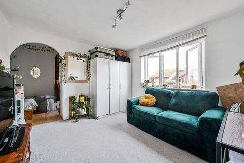 Studio for sale, Glenville Grove, Deptford, London, SE8