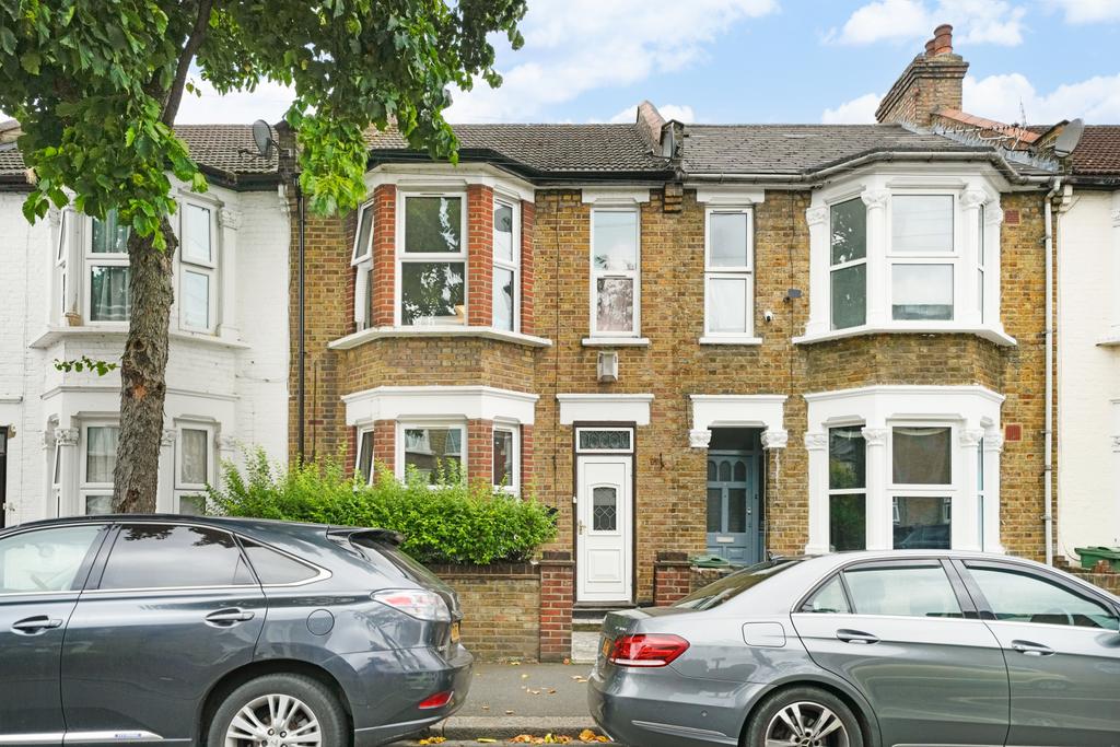 3 Bedroom Victorian House