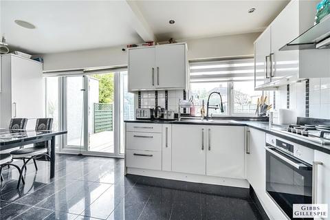 30 Holyrood Avenue, Harrow, HA2 8TP
