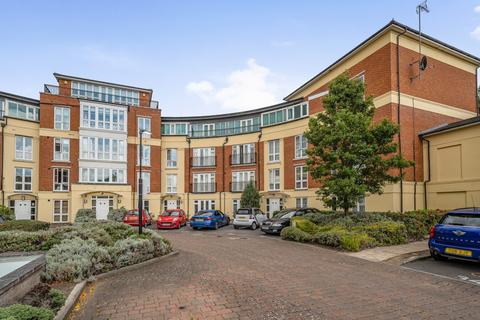 3 bedroom apartment for sale, Trevelyan Court, Windsor, Berkshire