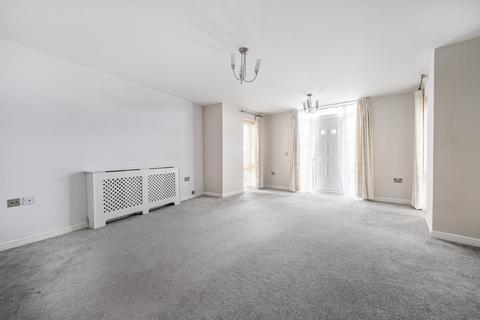 3 bedroom apartment for sale, Trevelyan Court, Windsor, Berkshire