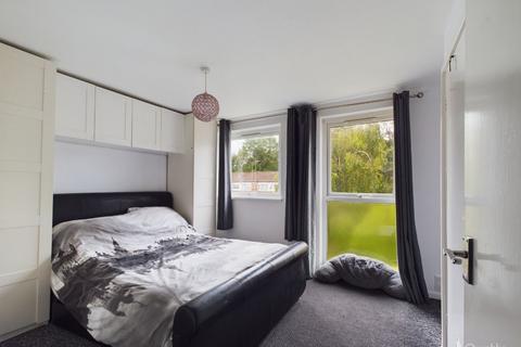 1 bedroom flat for sale, Friars Wood, Pixton Way, Croydon