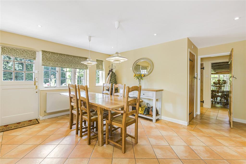 Breakfast Room