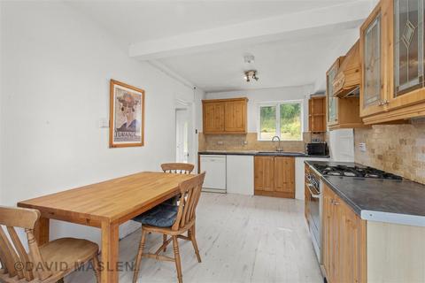 2 bedroom house for sale, Saunders Hill, Brighton