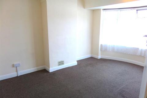 3 bedroom terraced house to rent, Glamis Cresent, Middlesex UB3