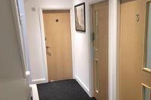 Office to rent, Stockport Road, Manchester M34