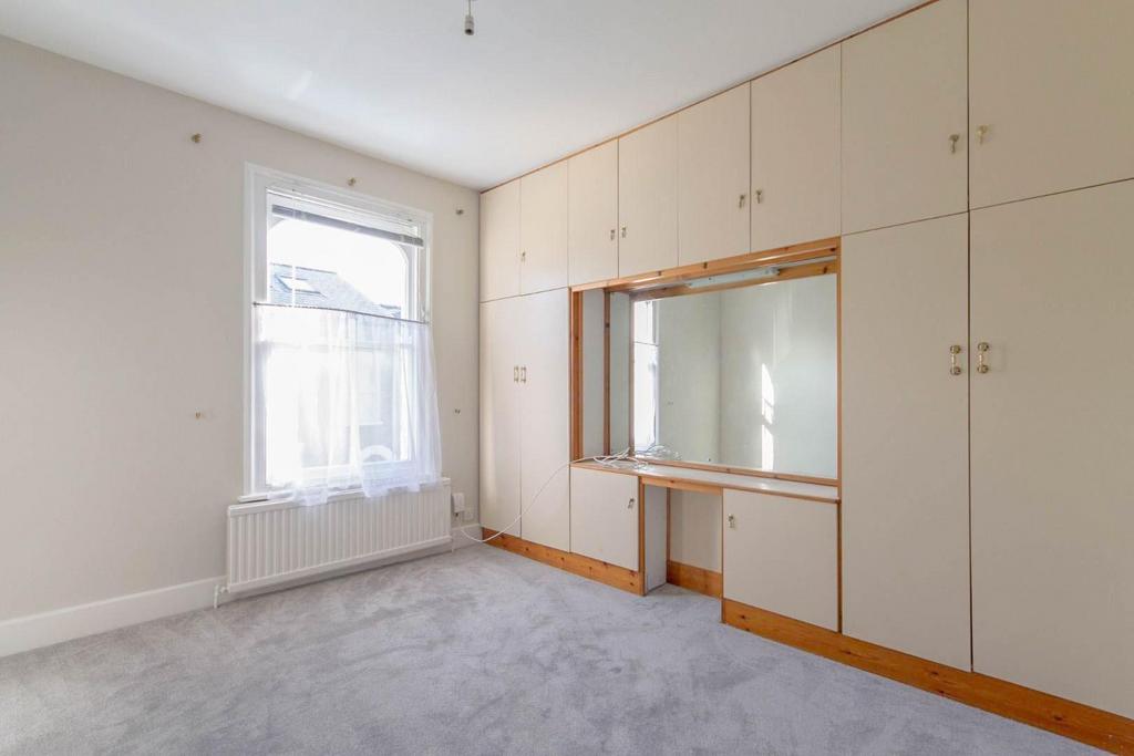 Auckland Road, Cambridge - View 3