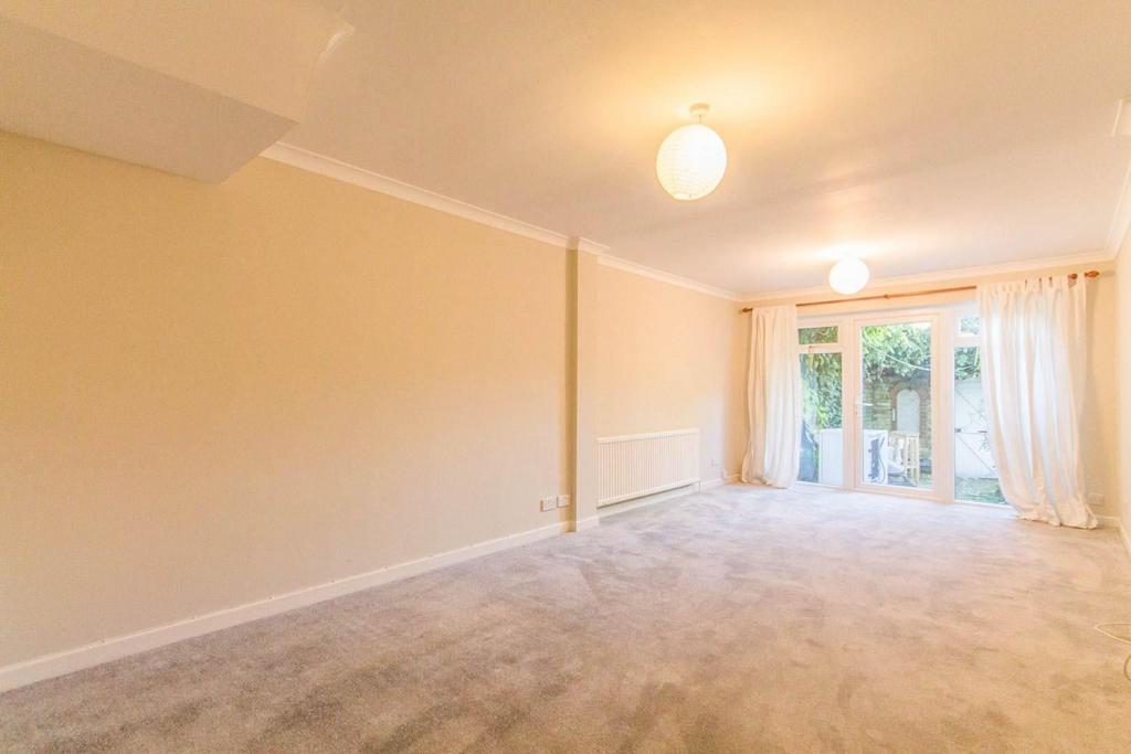 Auckland Road, Cambridge - View 4