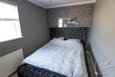 47 Apsledene, Gravesend, DA12 5EE
