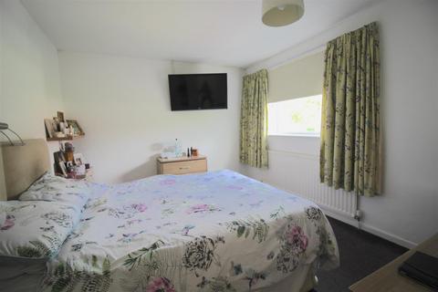 11a Comberton Road, Sheldon, Birmingham, B26 2TE