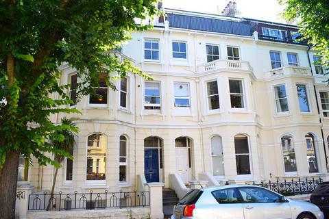 2 bedroom flat for sale, St Aubyn's, Hove