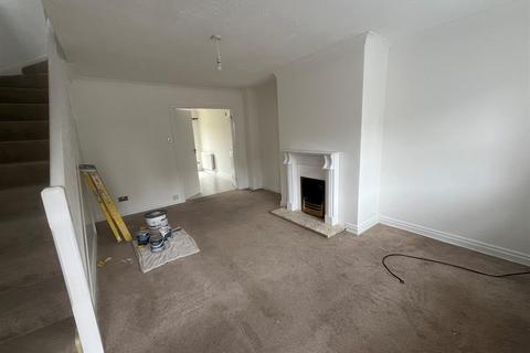 3 bedroom house to rent, Crompton Road, Macclesfield, Cheshire