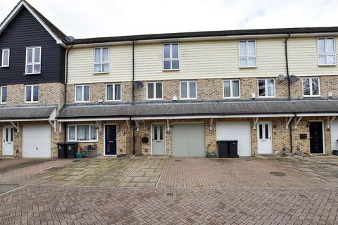 15 Bridge Place, Aylesford, ME20 7JJ