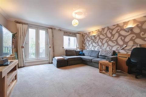 15 Bridge Place, Aylesford, ME20 7JJ
