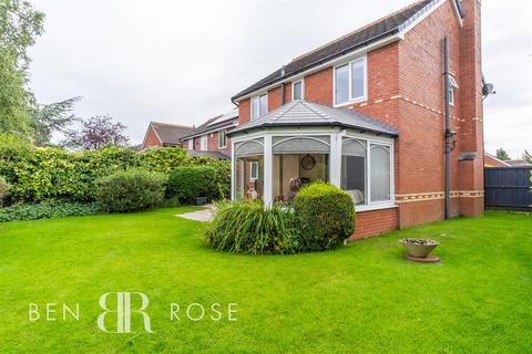 4 bedroom detached house for sale, Hambleton Close, Preston PR4