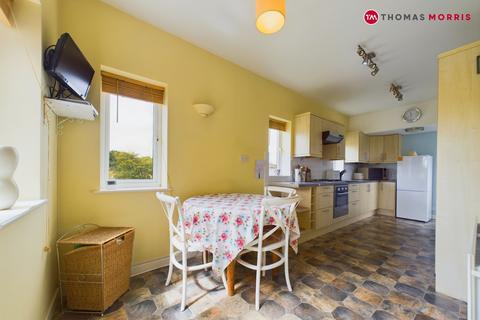 1 Cherry Grove, Gamlingay, Sandy, SG19 3LT