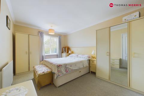1 Cherry Grove, Gamlingay, Sandy, SG19 3LT