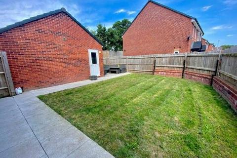 4 bedroom detached house for sale, Down Meadow, Warwickshire CV12