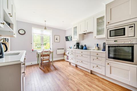 2 bedroom retirement property for sale, Remenham Row, Henley-on-Thames RG9