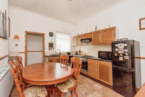 2 bedroom end of terrace house for sale, Wheldon Road, West Yorkshire WF10