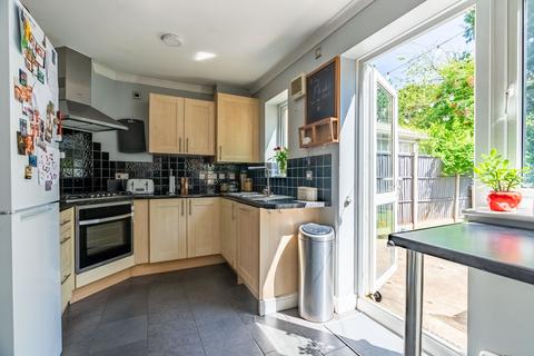 2 Alsop Close, London Colney, St Albans, AL2 1BW