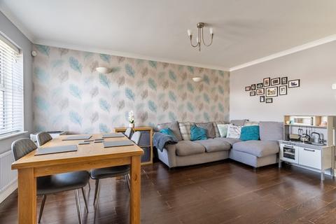 2 Alsop Close, London Colney, St Albans, AL2 1BW