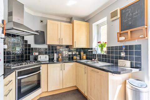 2 Alsop Close, London Colney, St Albans, AL2 1BW