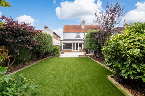 15 Jubilee Road, Sutton, SM3 8DJ