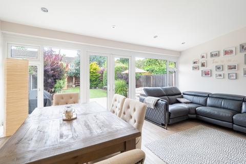 15 Jubilee Road, Sutton, SM3 8DJ