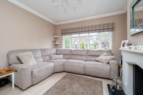 15 Jubilee Road, Sutton, SM3 8DJ