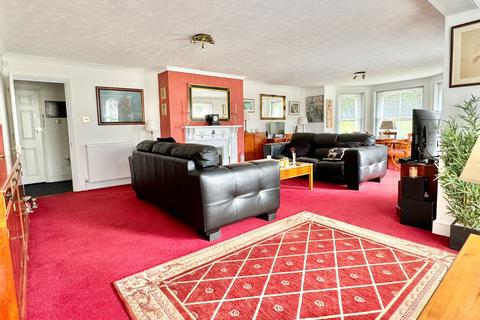 2 bedroom apartment for sale, Augusta Gardens, Kent CT20