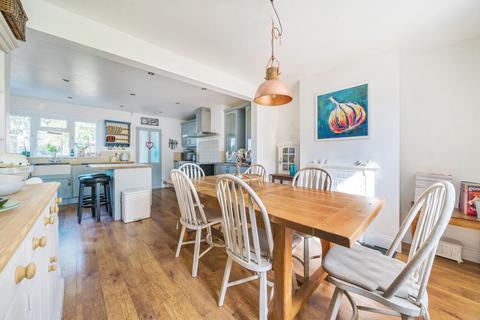 6 Bartlow Road, Castle Camps, Cambridge, CB21 4SY