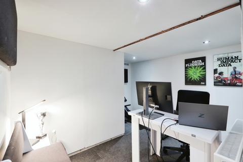 101 Taplin Road, Sheffield, S6 4JG