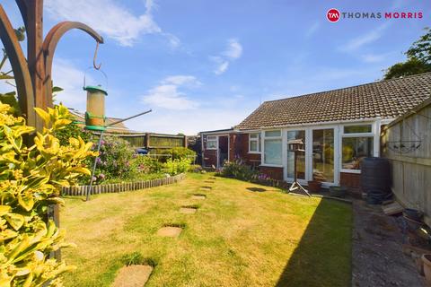 3 bedroom bungalow for sale, Gordon Road, St. Neots PE19