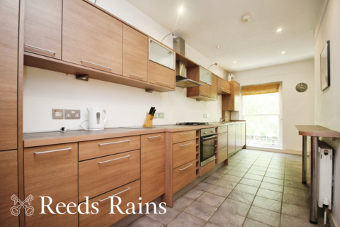Flat 3, 40 Falkner Square, Liverpool, L8 7PA