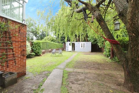 4 Milnrow Crescent, Sheffield, S5 9LQ