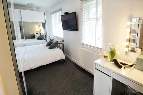 4 Milnrow Crescent, Sheffield, S5 9LQ