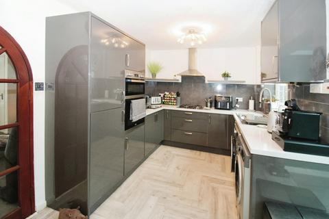 9 Bevan Close, Thatto Heath, St Helens, WA9 5NR