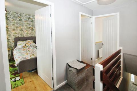 9 Bevan Close, Thatto Heath, St Helens, WA9 5NR