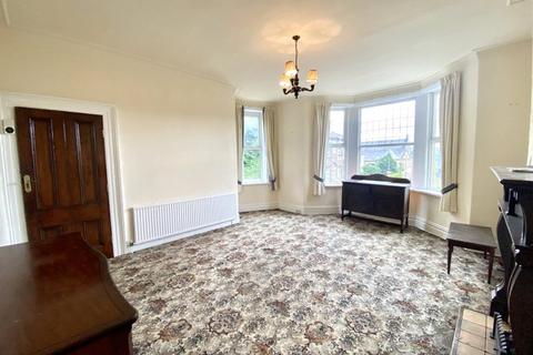 5 bedroom end of terrace house for sale, Highfield Lane, West Yorkshire BD21