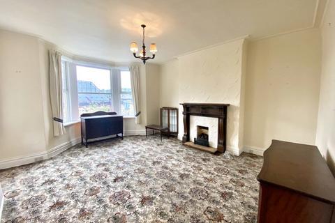 5 bedroom end of terrace house for sale, Highfield Lane, West Yorkshire BD21