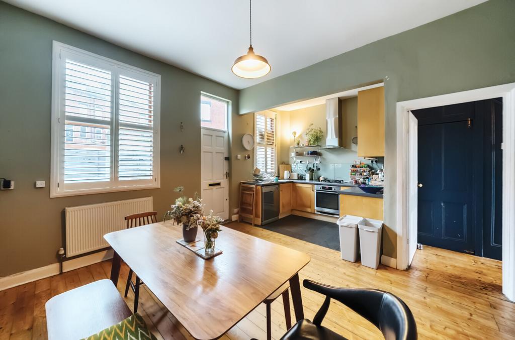 Dining Kitchen