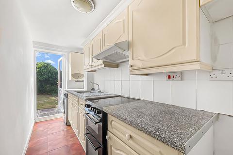 1 bedroom maisonette for sale, Greenhill Court, Gloucester GL4