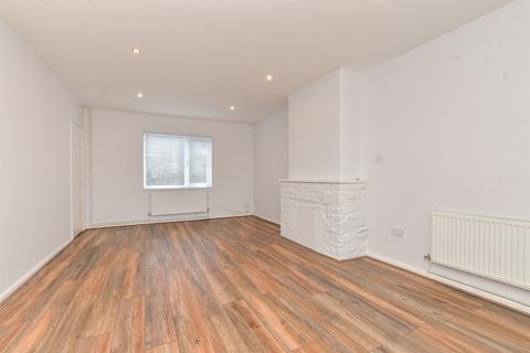 21 Arnhem Drive, New Addington, Croydon, CR0 0ED