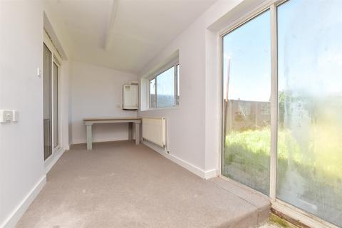 21 Arnhem Drive, New Addington, Croydon, CR0 0ED