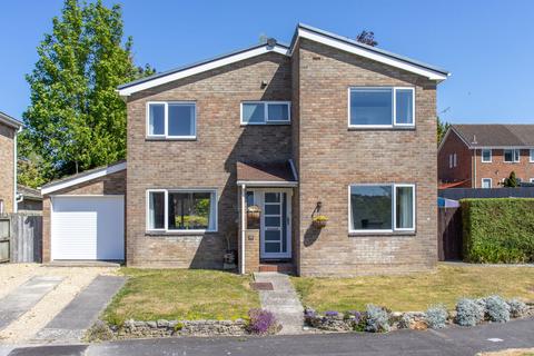 22 Corfe Close, Alresford, SO24 9PH
